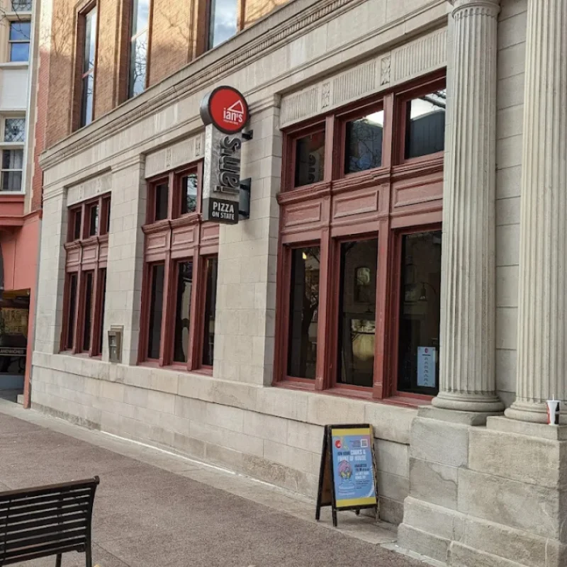 Ian’s Pizza Madison | State Street