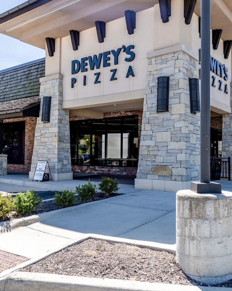 Dewey's Pizza - Overland Park