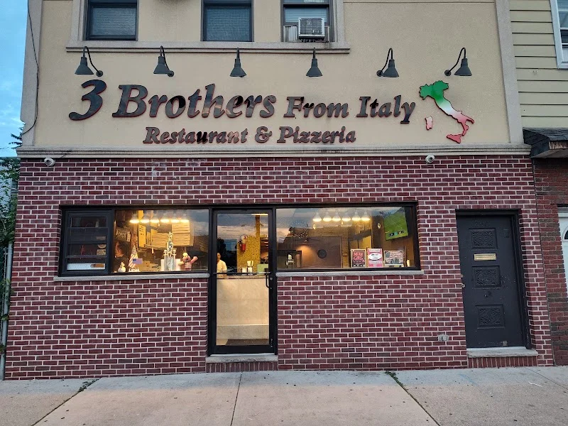 3 Bros Pizzeria